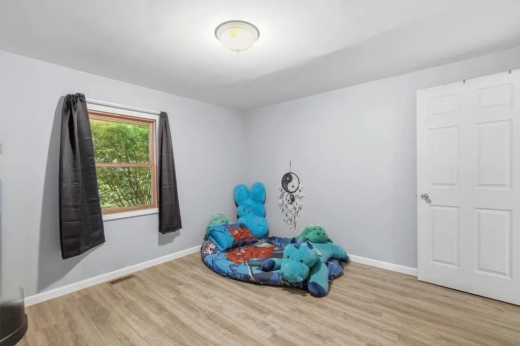 8580 N Riverview Drive Cooper Charter Township MI 49004