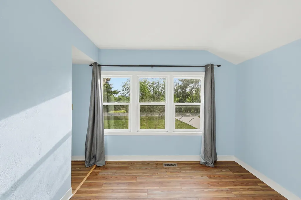 8580 N Riverview Drive Cooper Charter Township MI 49004