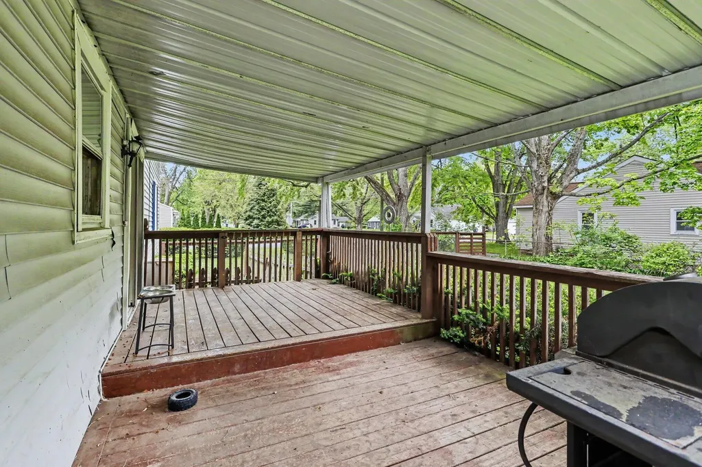 1743 Colby Avenue Cooper Charter Township MI 49004