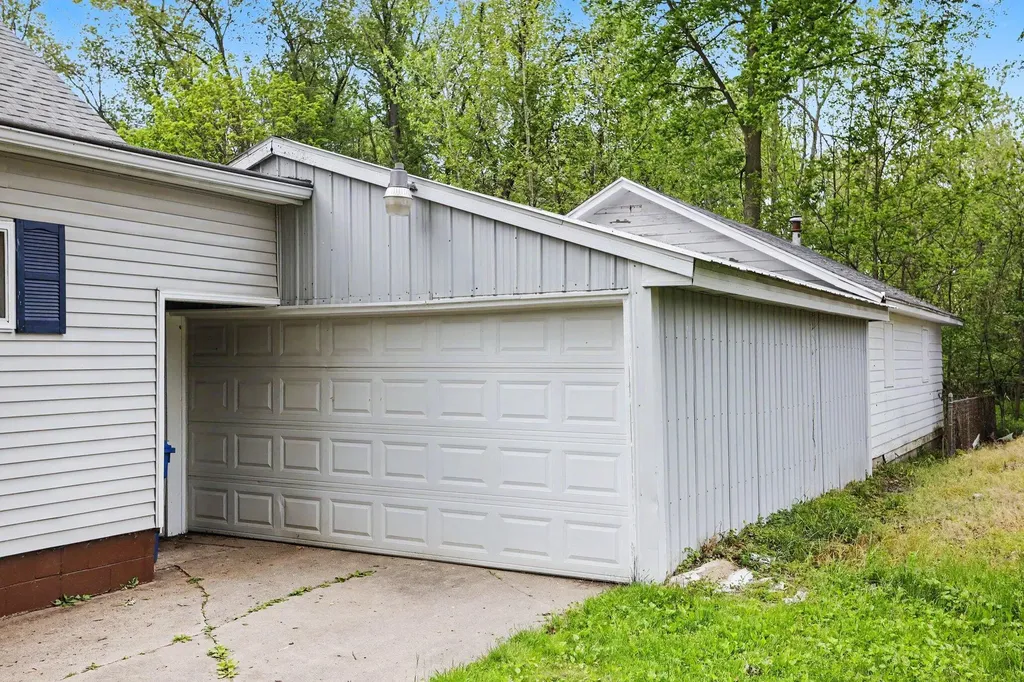 1743 Colby Avenue Cooper Charter Township MI 49004