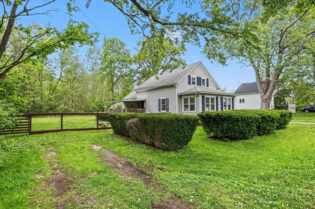 1743 Colby Avenue Cooper Charter Township MI 49004
