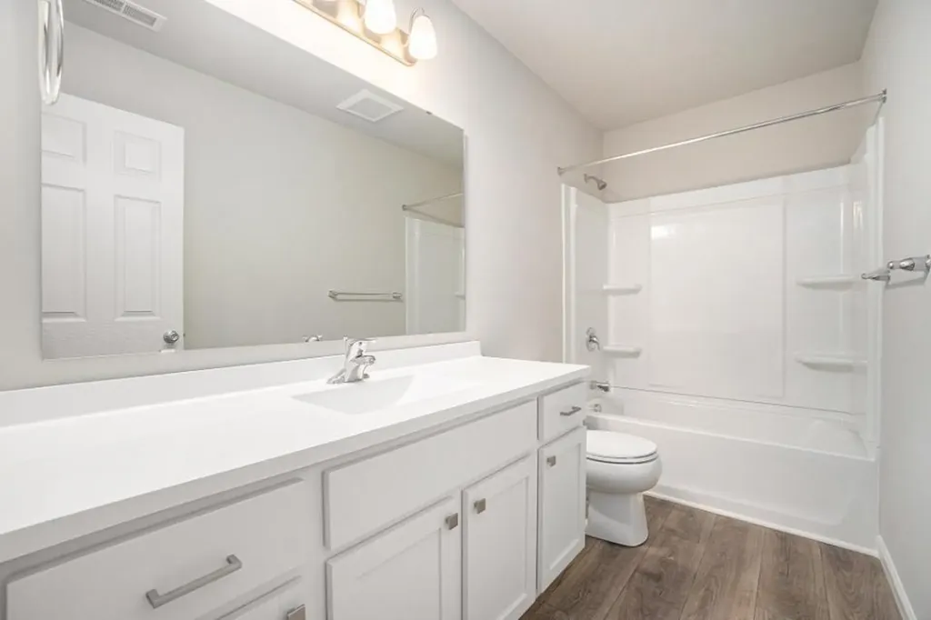 724 Manorwood Circle Benton Charter Township MI 49022