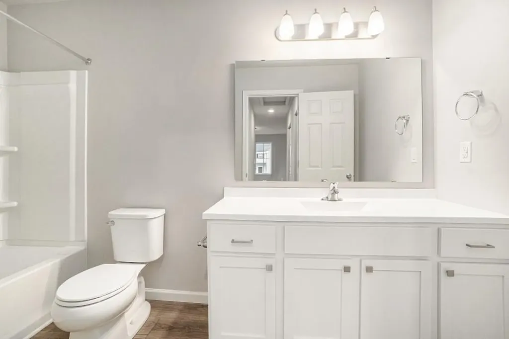 724 Manorwood Circle Benton Charter Township MI 49022