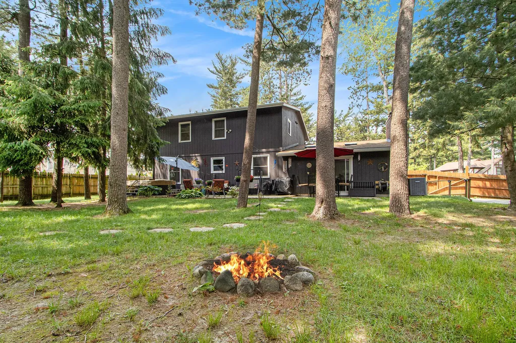 442 Pinewood Circle Portage City MI 49002