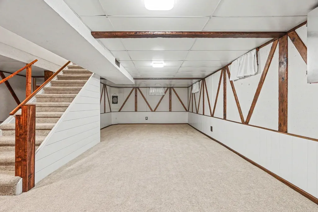442 Pinewood Circle Portage City MI 49002