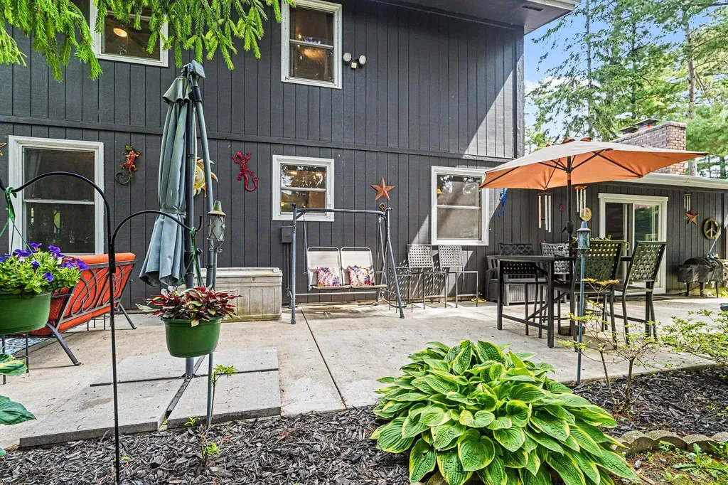 442 Pinewood Circle Portage City MI 49002