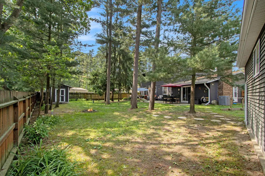 442 Pinewood Circle Portage City MI 49002