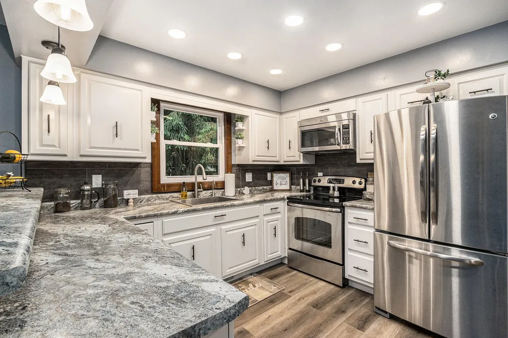 442 Pinewood Circle Portage City MI 49002