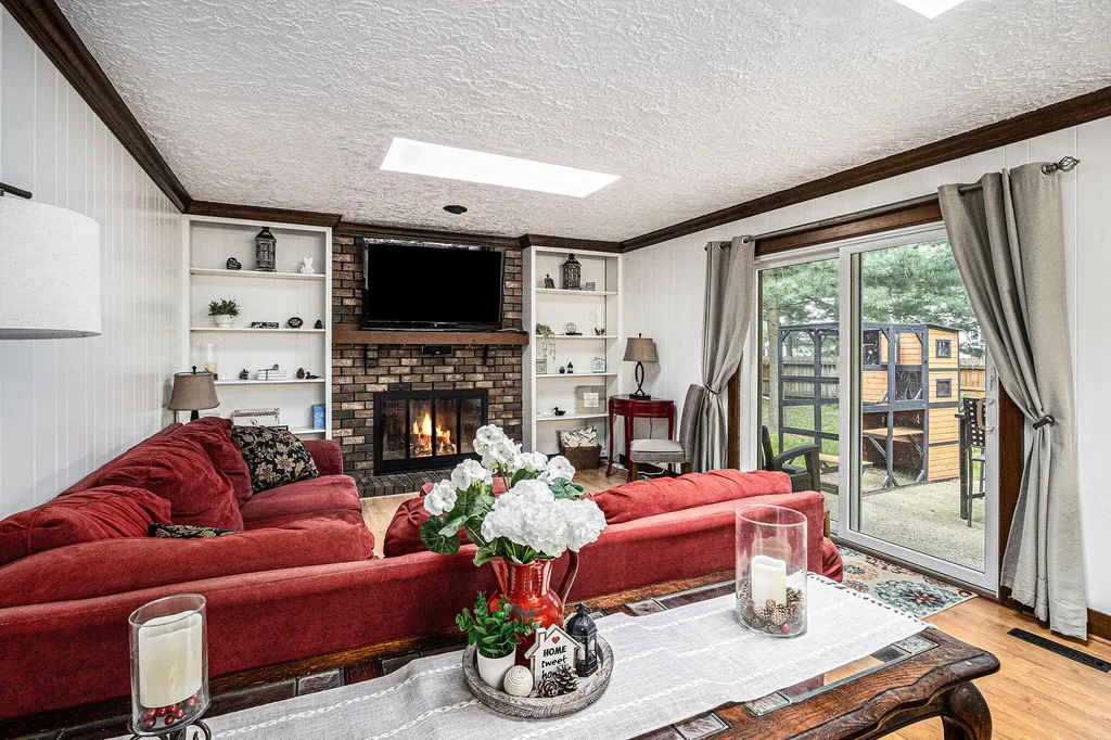 442 Pinewood Circle Portage City MI 49002