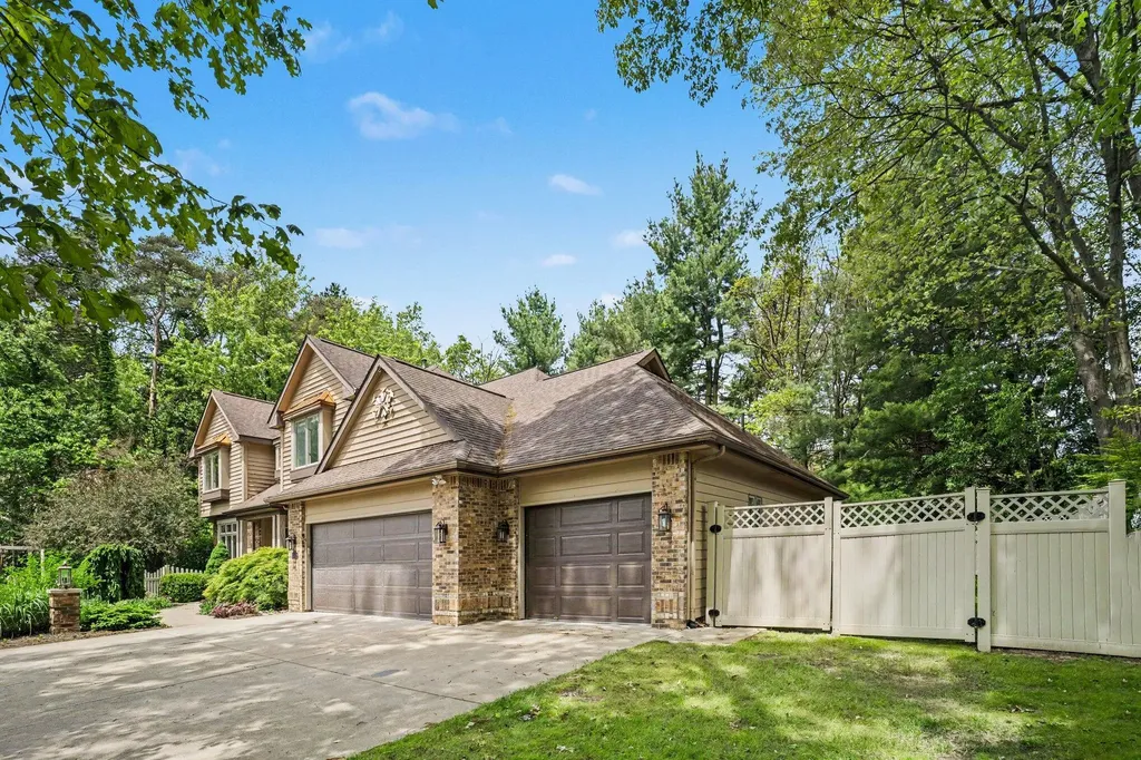 5390 Saddle Club Drive Texas Charter Township MI 49009