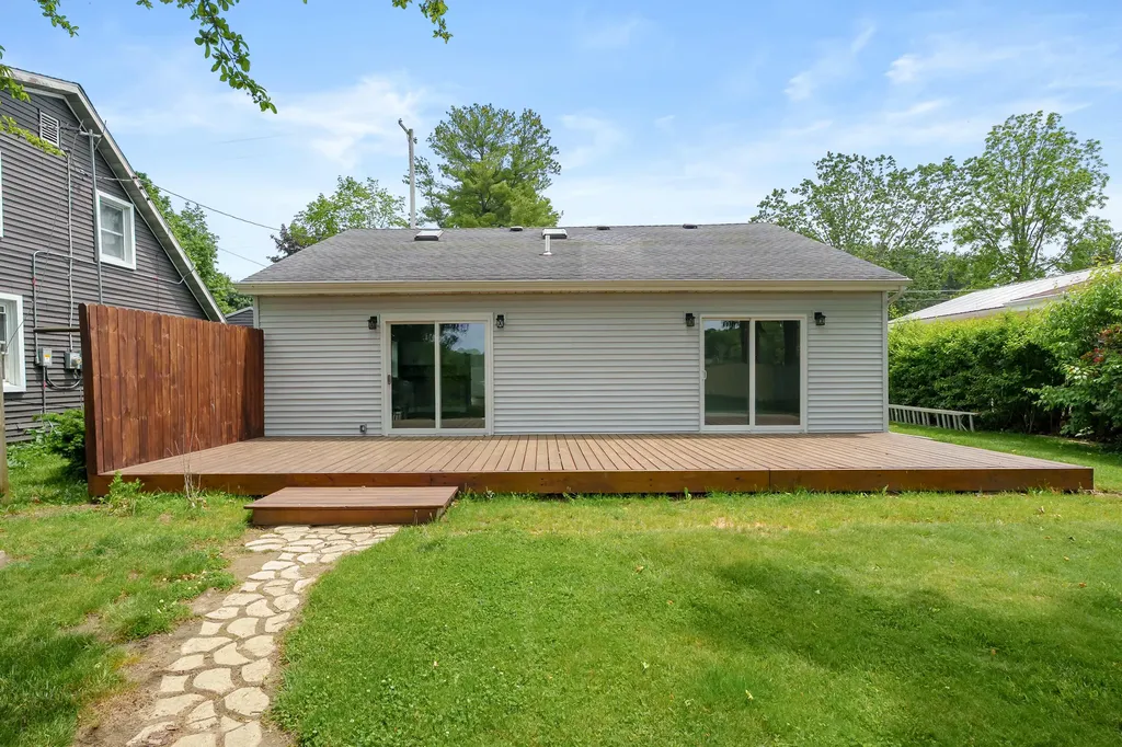 10574 Tomkinson Drive Pavilion Township MI 49088