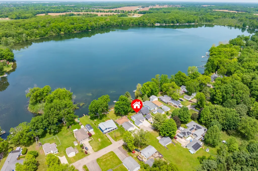10574 Tomkinson Drive Pavilion Township MI 49088