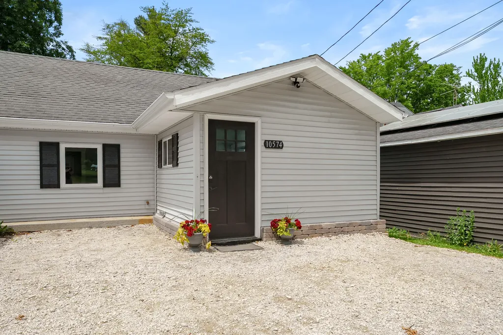 10574 Tomkinson Drive Pavilion Township MI 49088