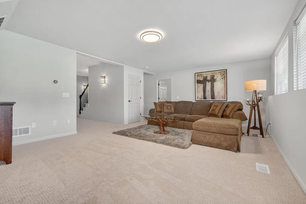 265 S Skyview Drive Oshtemo Charter Township MI 49009