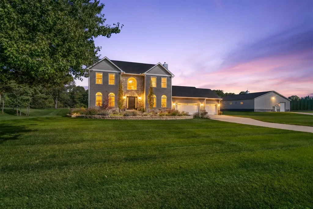 265 S Skyview Drive Oshtemo Charter Township MI 49009
