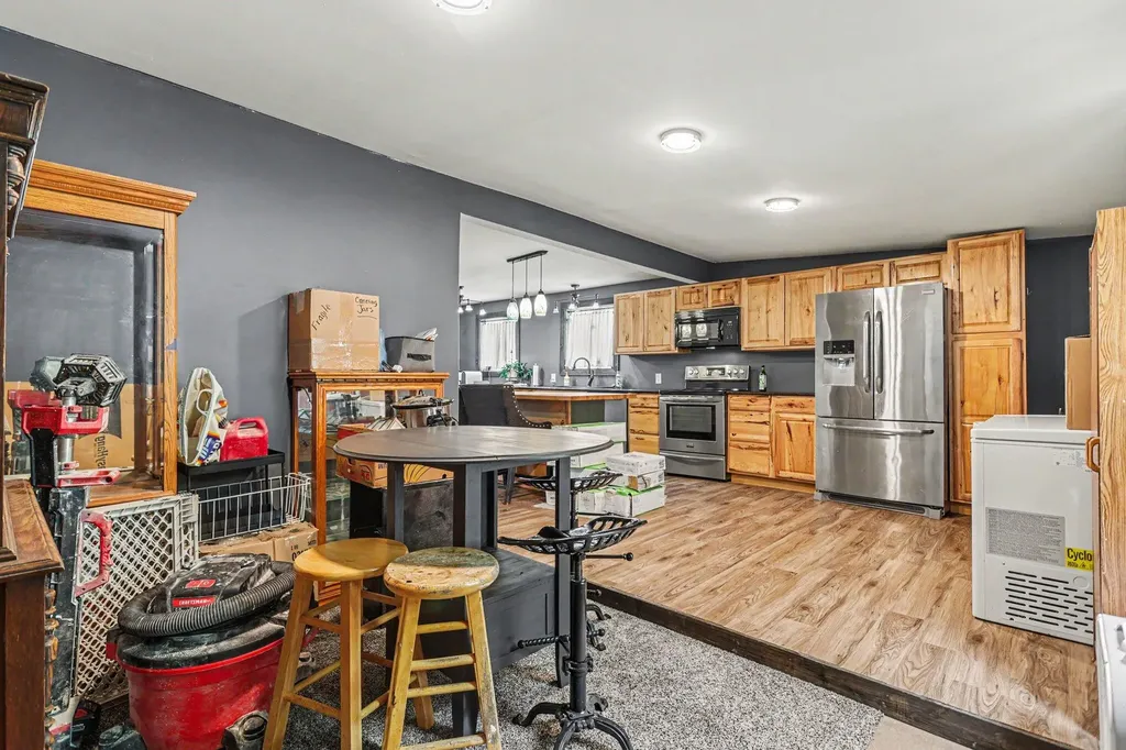 10204 Bellevue Road Pennfield Charter Township MI 49014