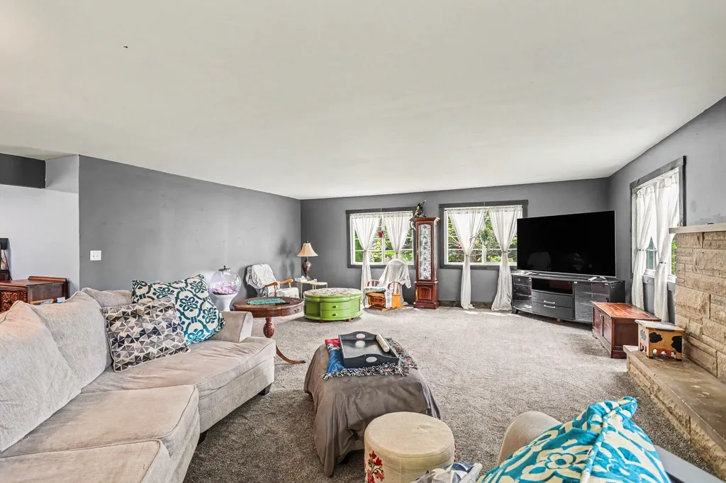 10204 Bellevue Road Pennfield Charter Township MI 49014