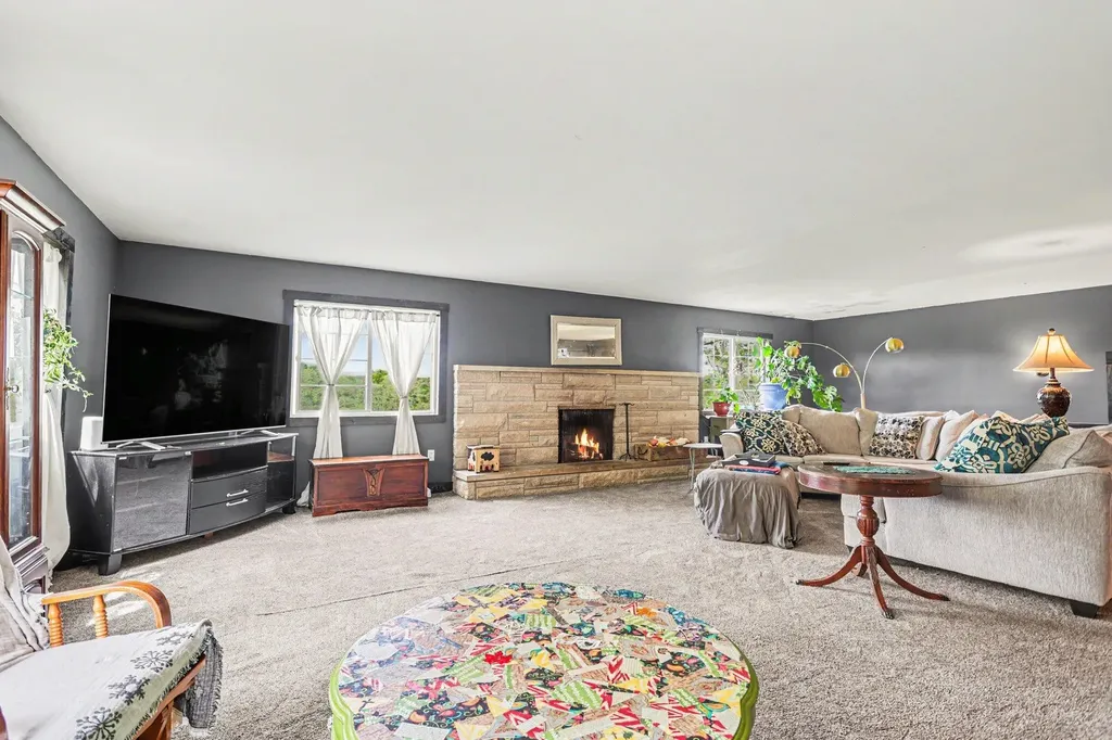 10204 Bellevue Road Pennfield Charter Township MI 49014