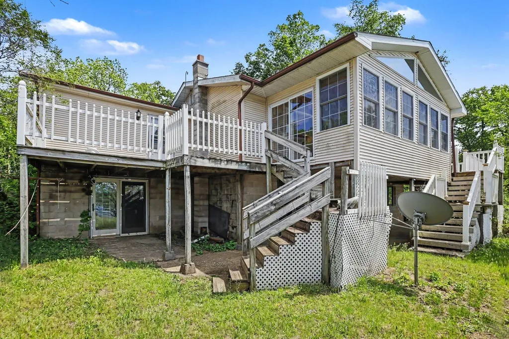 13703 Carefree Drive Johnstown Township MI 49017