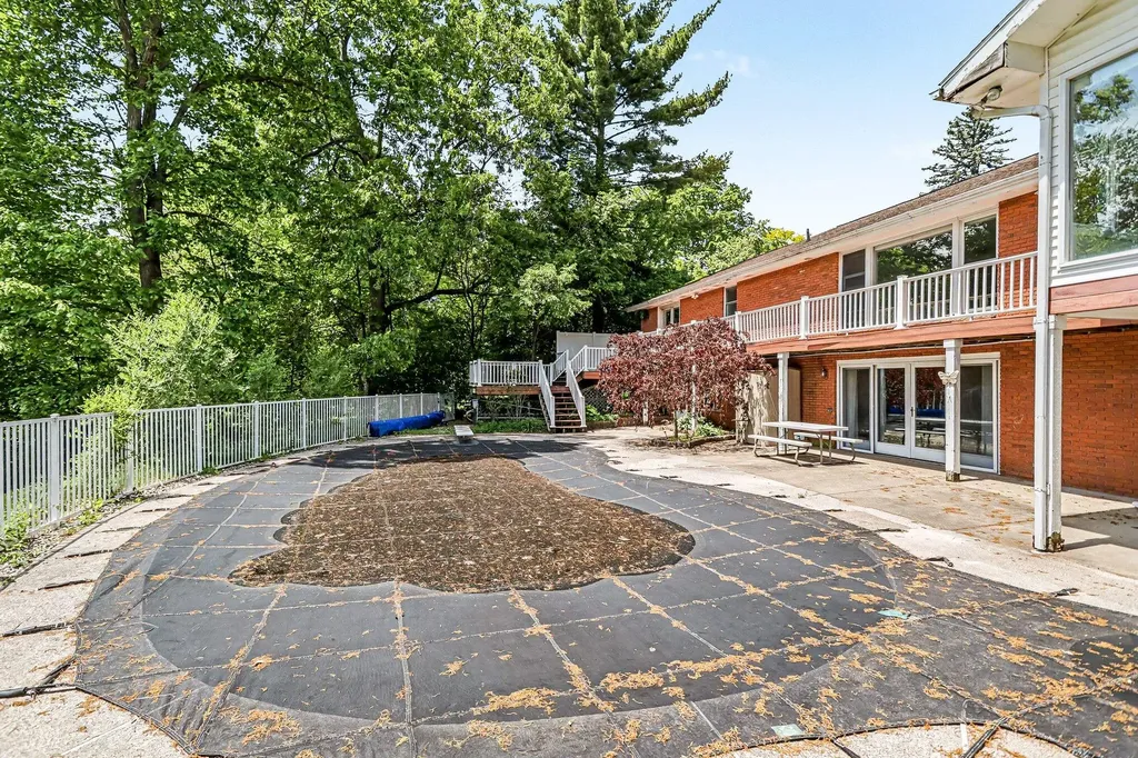 3086 Springbrook Drive Cooper Charter Township MI 49004