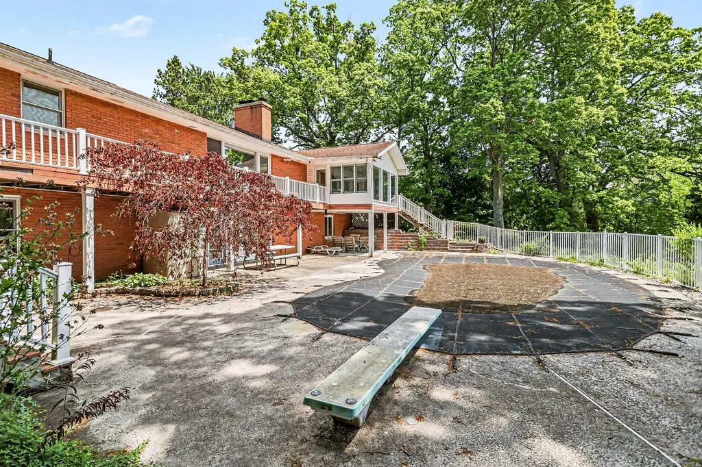 3086 Springbrook Drive Cooper Charter Township MI 49004