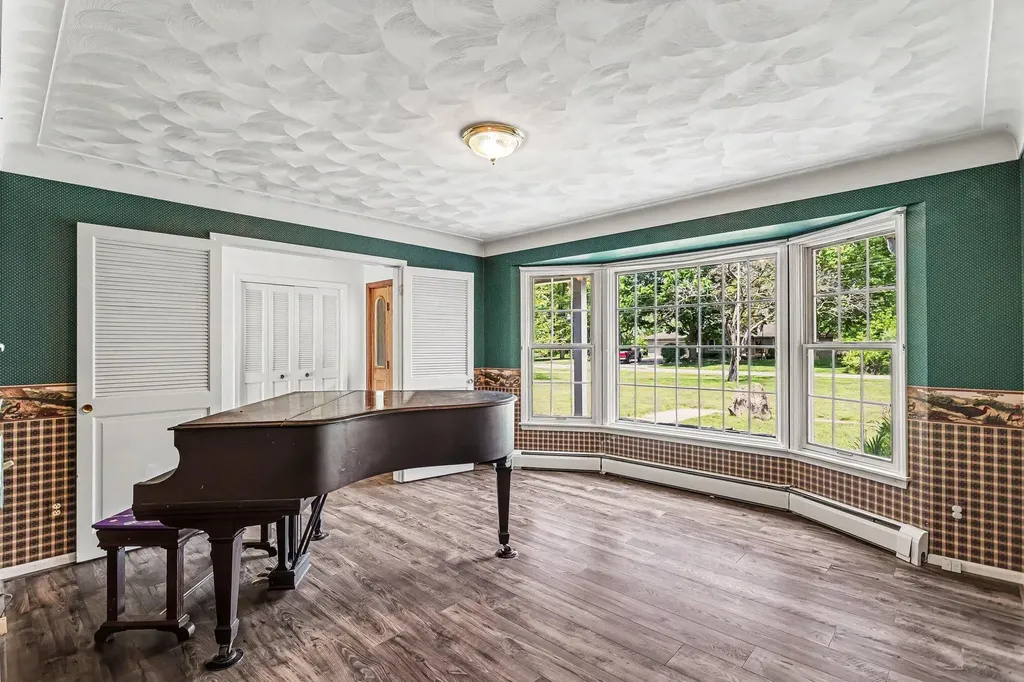 3086 Springbrook Drive Cooper Charter Township MI 49004