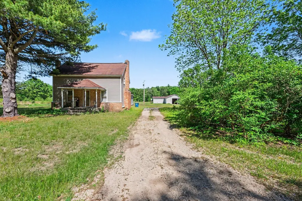 213 19th Street Otsego Township MI 49078