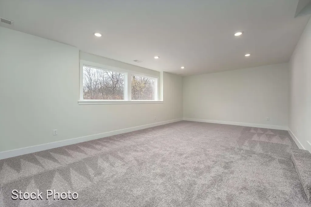 329 Round Hill Road Oshtemo Charter Township MI 49009