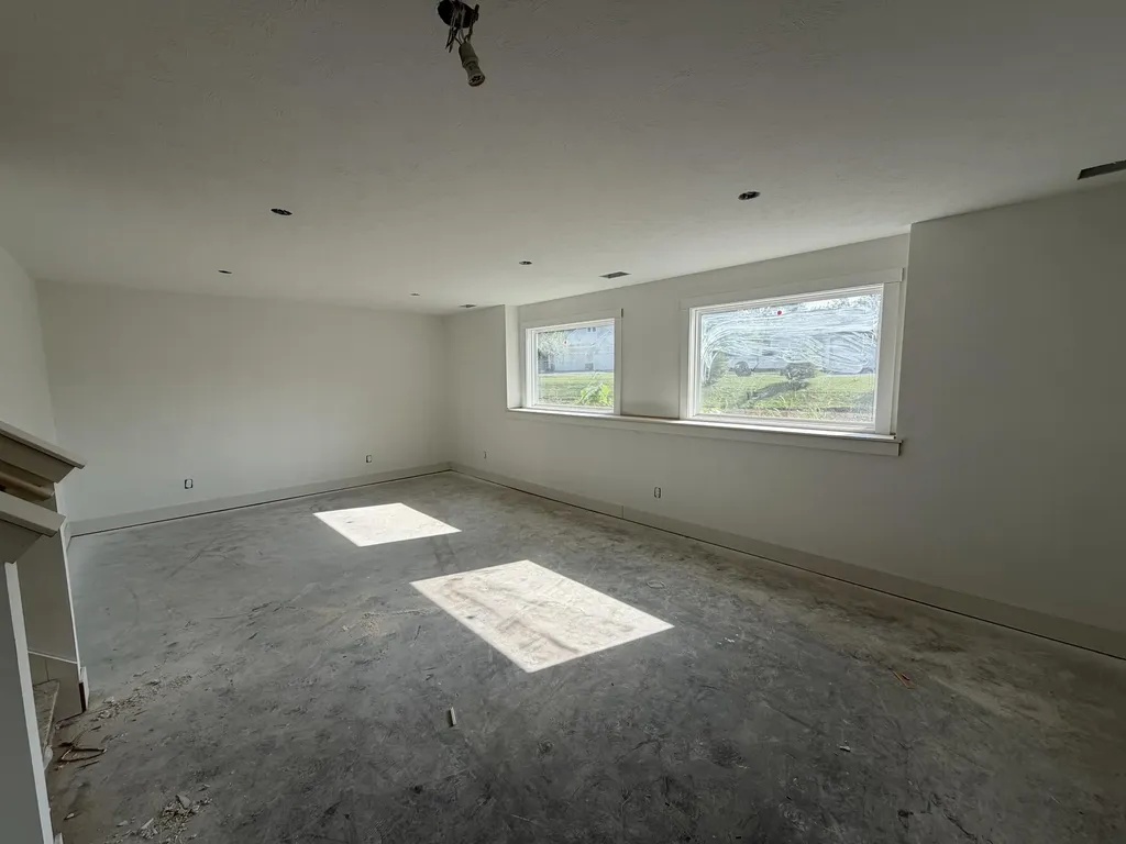 329 Round Hill Road Oshtemo Charter Township MI 49009