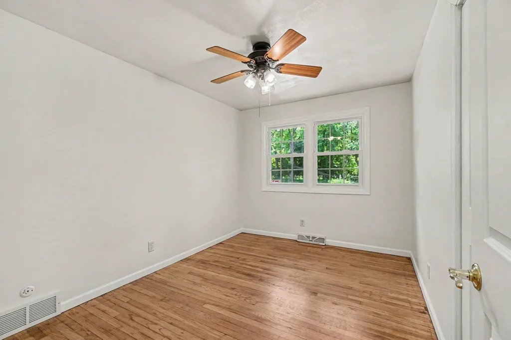 6473 E E Avenue Richland Township MI 49083