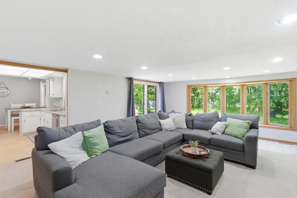 3312 Tamsin Avenue Kalamazoo City MI 49008