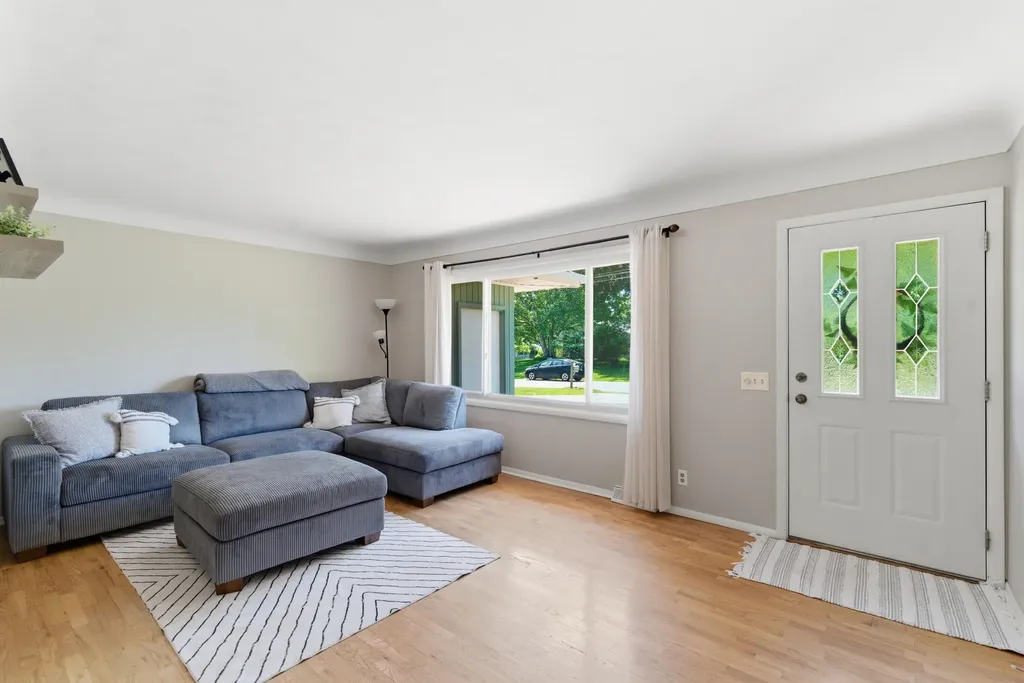 3312 Tamsin Avenue Kalamazoo City MI 49008