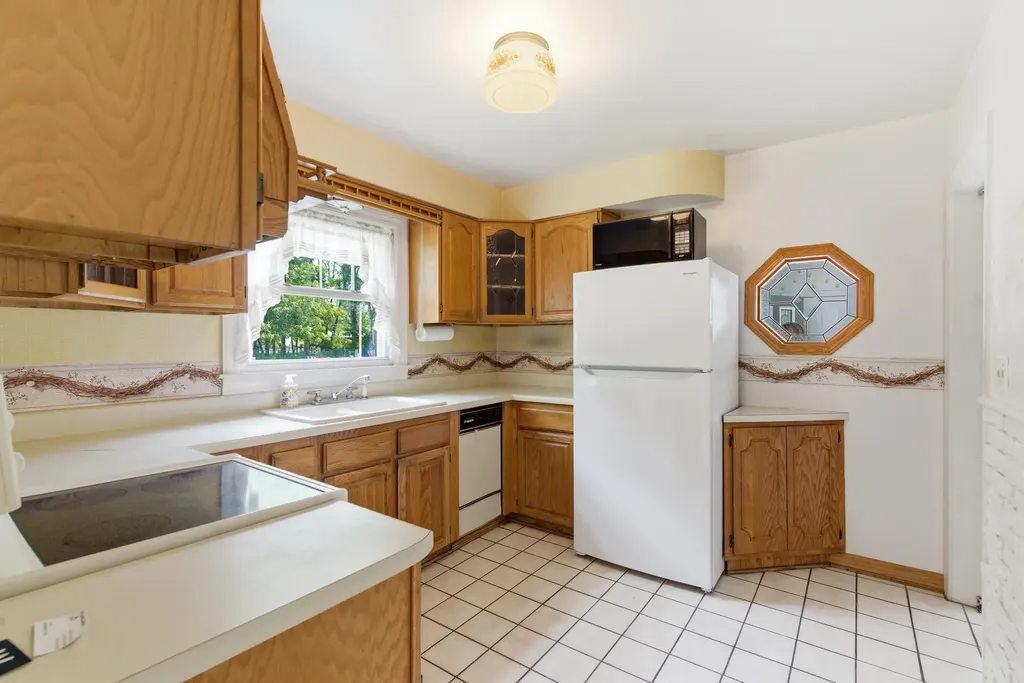 3624 E Shore Drive Portage City MI 49002
