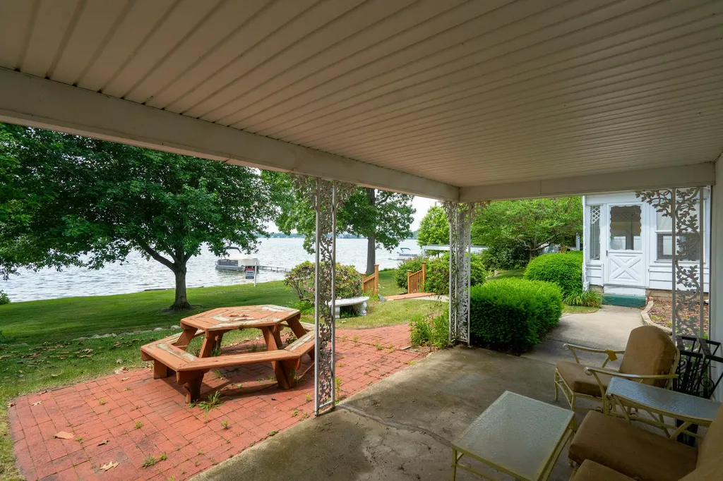 3624 E Shore Drive Portage City MI 49002