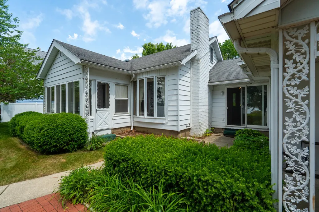 3624 E Shore Drive Portage City MI 49002