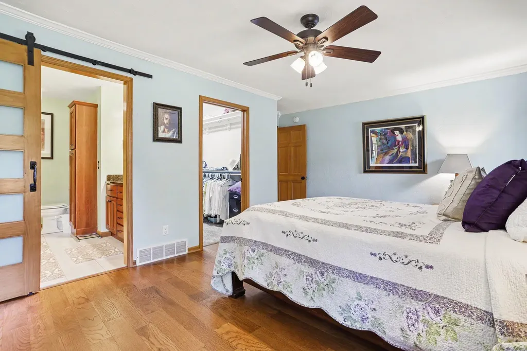 174 Hickory Hills Marshall Township MI 49068