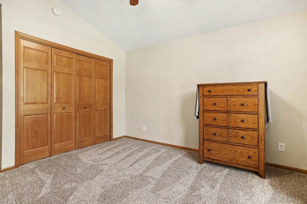 174 Hickory Hills Marshall Township MI 49068