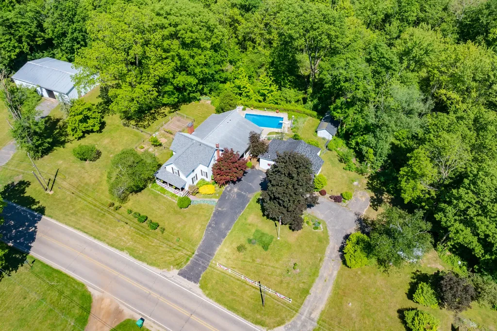 60023 Constantine Road Lockport Township MI 49093