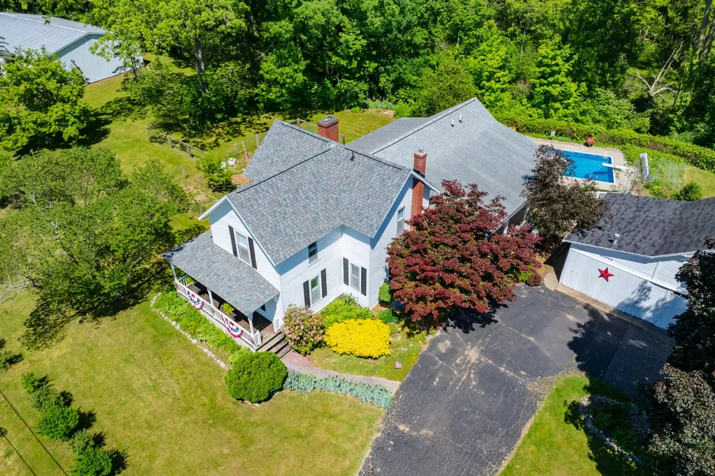 60023 Constantine Road Lockport Township MI 49093