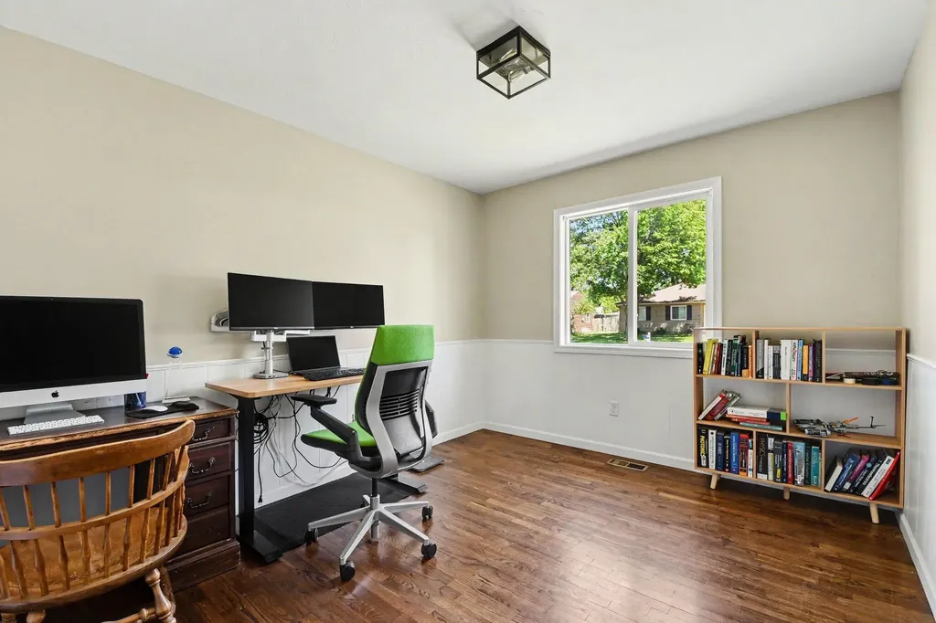 5343 Mick Avenue SE Kentwood City MI 49548