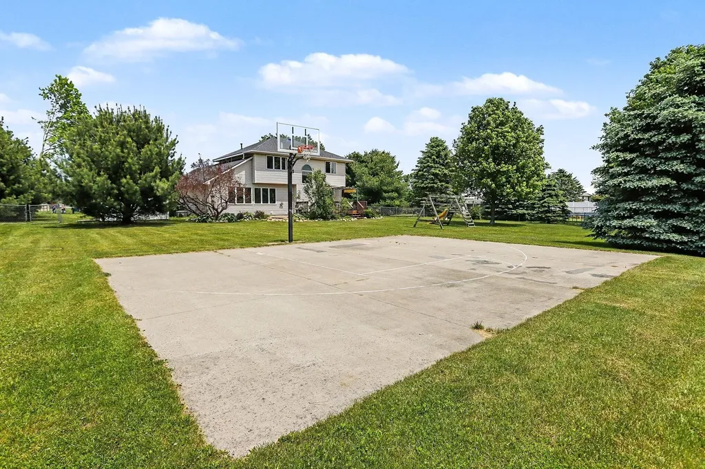 22917 Canary Avenue Almena Township MI 49071