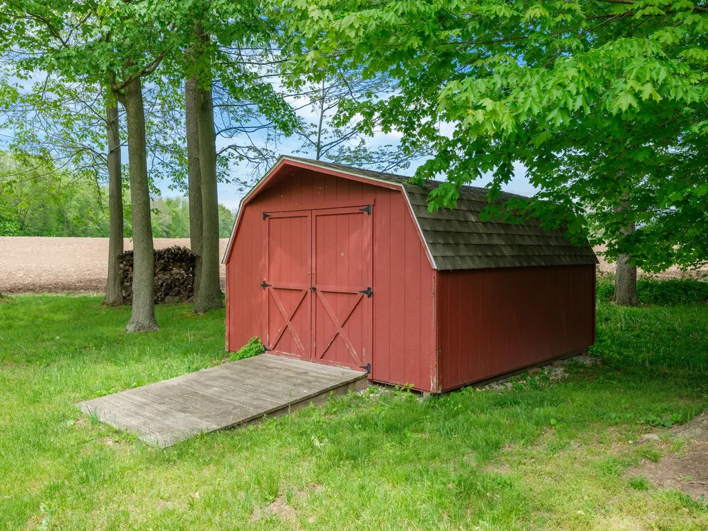 726 Sycamore Bend Gun Plain Township MI 49080