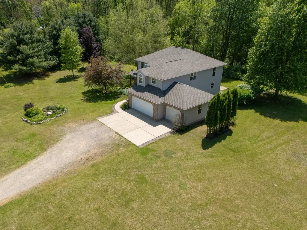 1042 Hunter Ridge Bedford Charter Township MI 49017