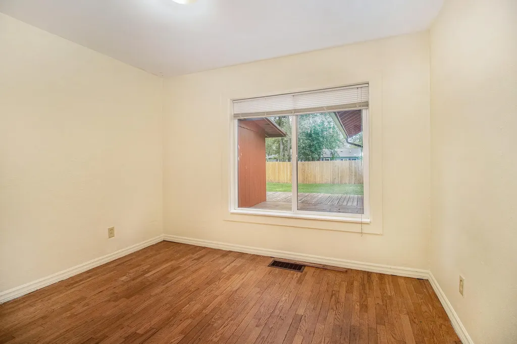 1316 Knollwood Avenue Kalamazoo City MI 49006