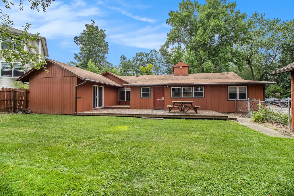 1316 Knollwood Avenue Kalamazoo City MI 49006