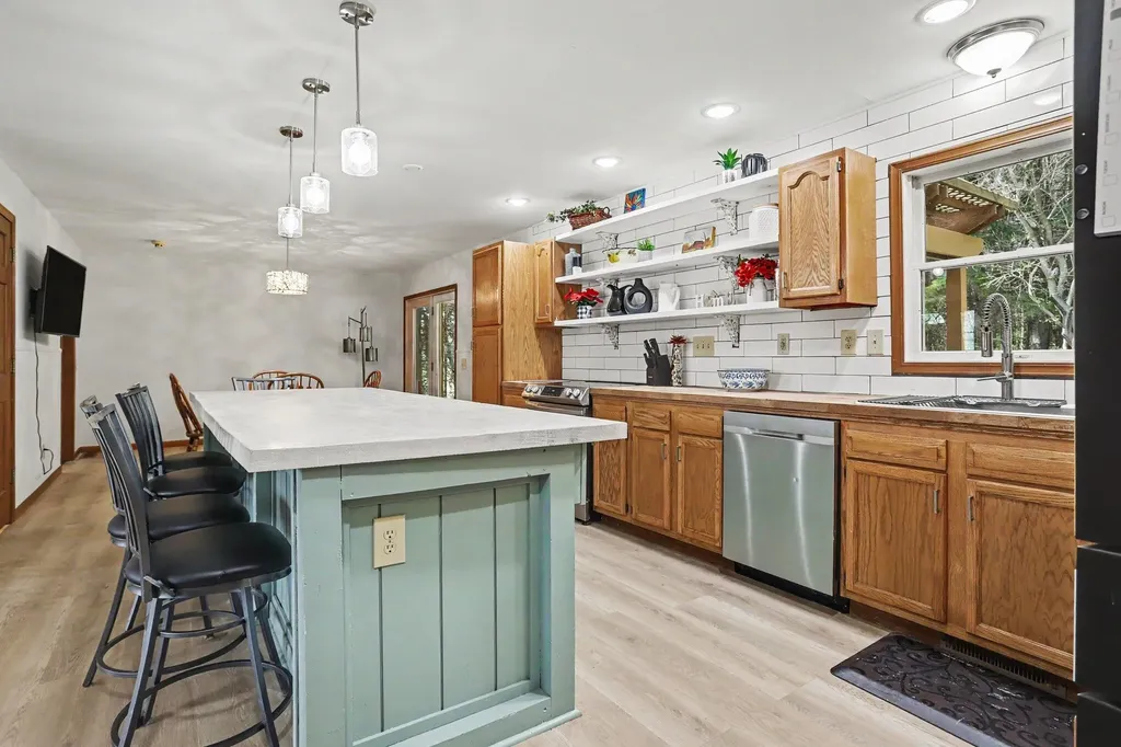 11475 Gorsline Road Pennfield Charter Township MI 49014