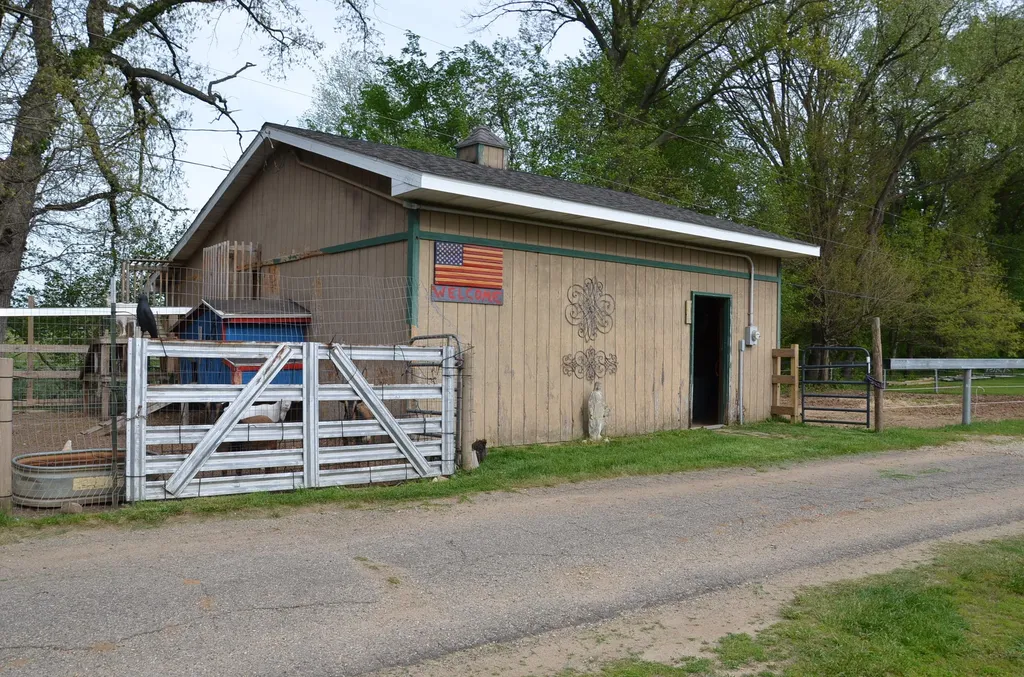 11475 Gorsline Road Pennfield Charter Township MI 49014