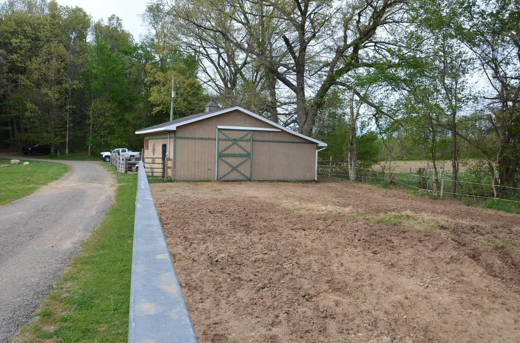 11475 Gorsline Road Pennfield Charter Township MI 49014
