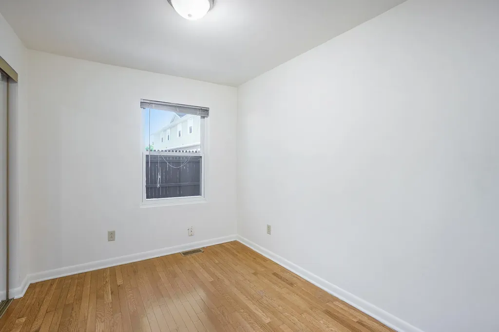 1315 Sutherland Avenue Kalamazoo City MI 49006