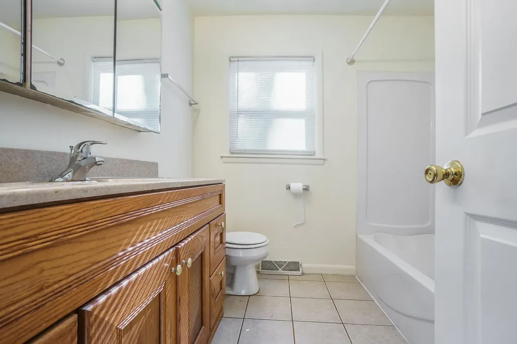 1315 Sutherland Avenue Kalamazoo City MI 49006